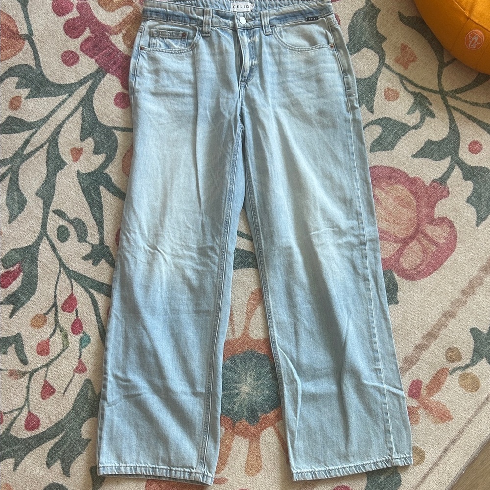 Cello Light Blue Women's Wide-Leg Low Waist Jeans